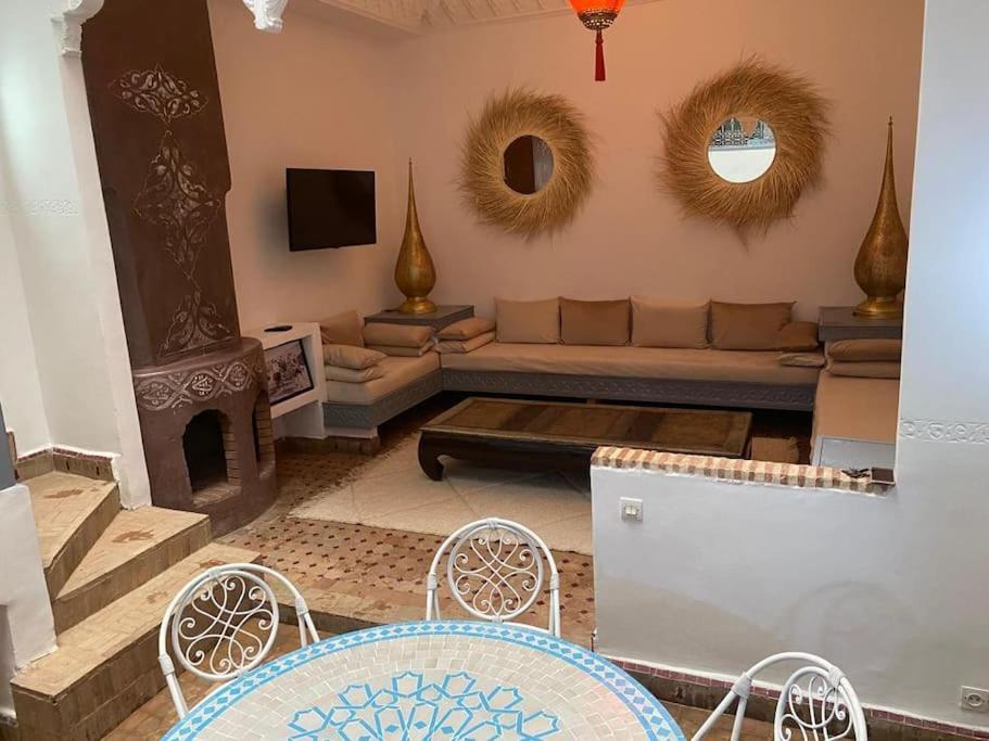 Ryad De Charme Authentique Piscine Calme Marrakesh Luaran gambar