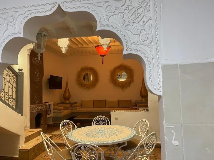 Ryad De Charme Authentique Piscine Calme Marrakesh Luaran gambar
