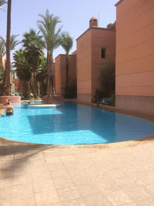 Ryad De Charme Authentique Piscine Calme Marrakesh Luaran gambar
