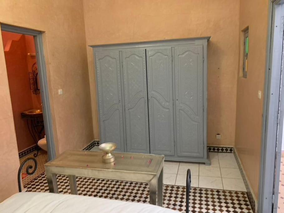 Ryad De Charme Authentique Piscine Calme Marrakesh Luaran gambar