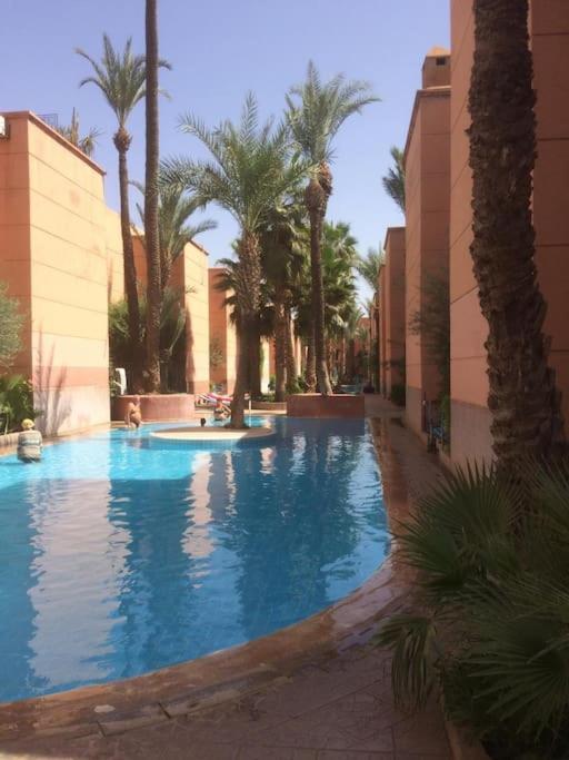 Ryad De Charme Authentique Piscine Calme Marrakesh Luaran gambar